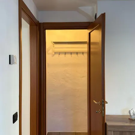 Da Mamaa Apartment Toceno